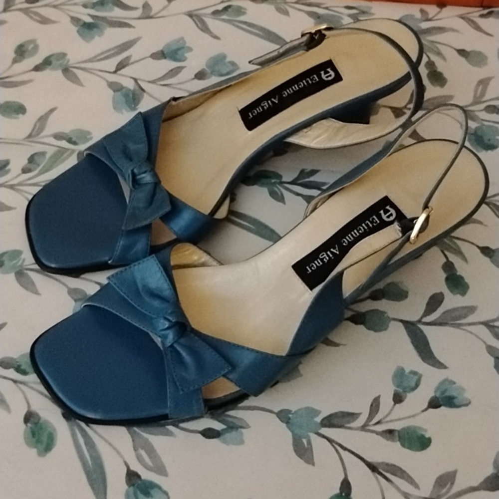 Etienne Aigner Tomorrow Teal Blue Leather Sling Back Wedge Sandals Size 7